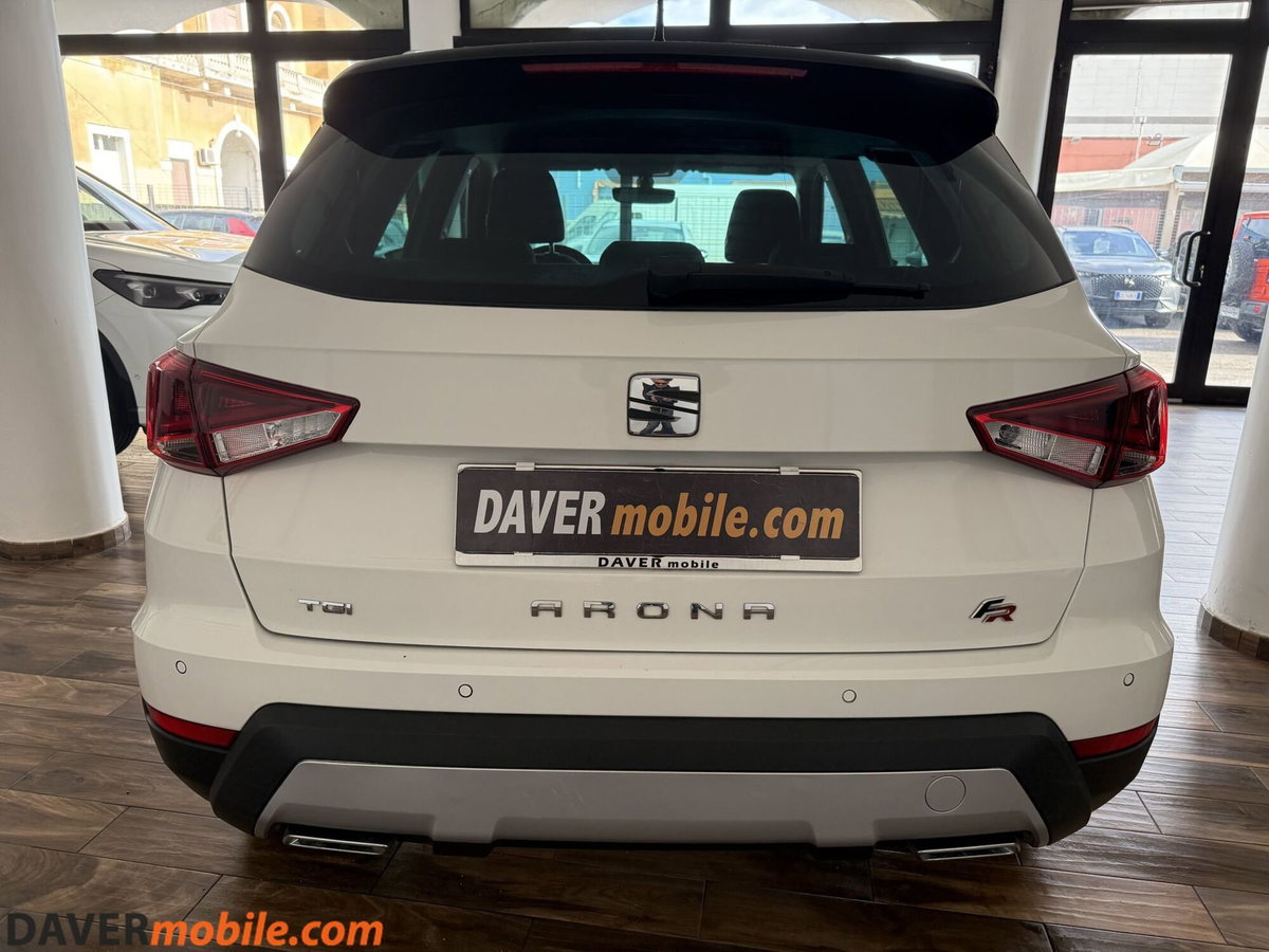 SEAT Arona 1.0 TGI FR (5)