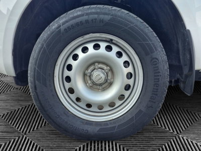 Nissan Navara 2.3 dCi 4WD King Cab Acenta (11)
