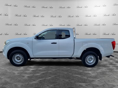 Nissan Navara 2.3 dCi 4WD King Cab Acenta (9)