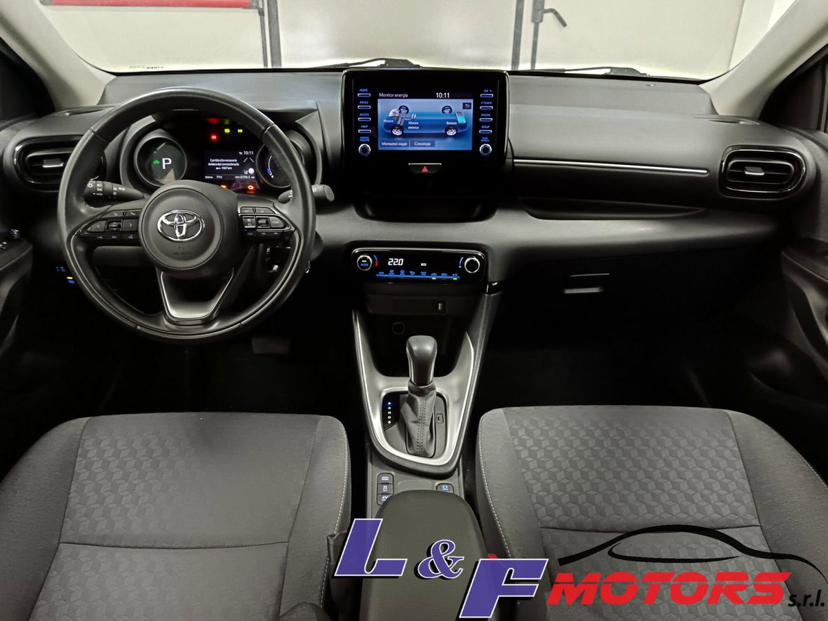 Toyota Yaris 1.5 Hybrid 5 porte Energy (10)