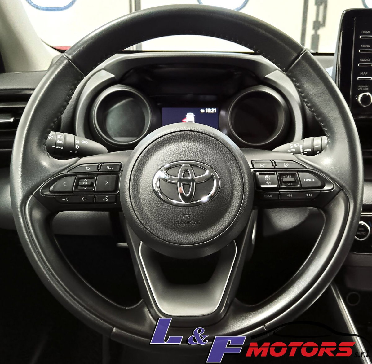 Toyota Yaris 1.5 Hybrid 5 porte Energy (20)
