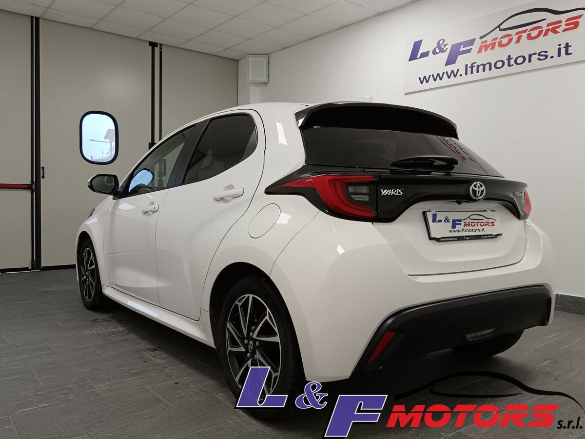 Toyota Yaris 1.5 Hybrid 5 porte Energy (7)