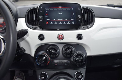 Fiat 500 1.0 Hybrid Club (18)