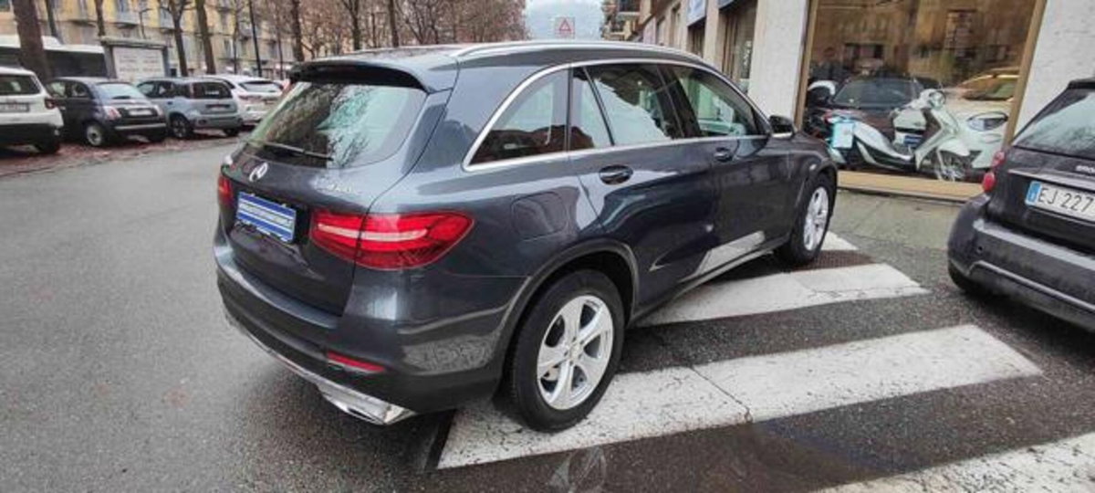 Mercedes-Benz GLC SUV 220 d 4Matic Sport (5)