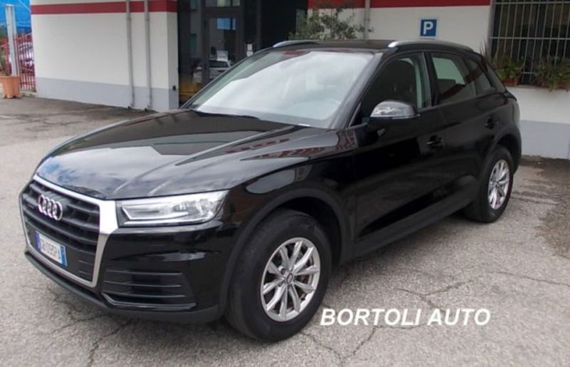 Audi Q5 35 TDI quattro S tronic Business
