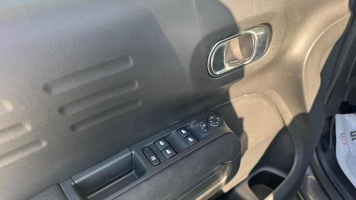 Citroen C3 Aircross BlueHDi 110 S&S Shine Pack (10)