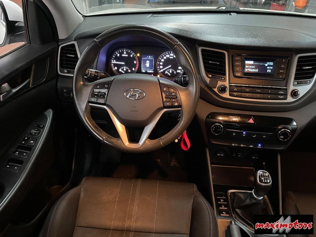 Hyundai Tucson 1.7 CRDi Comfort (3)