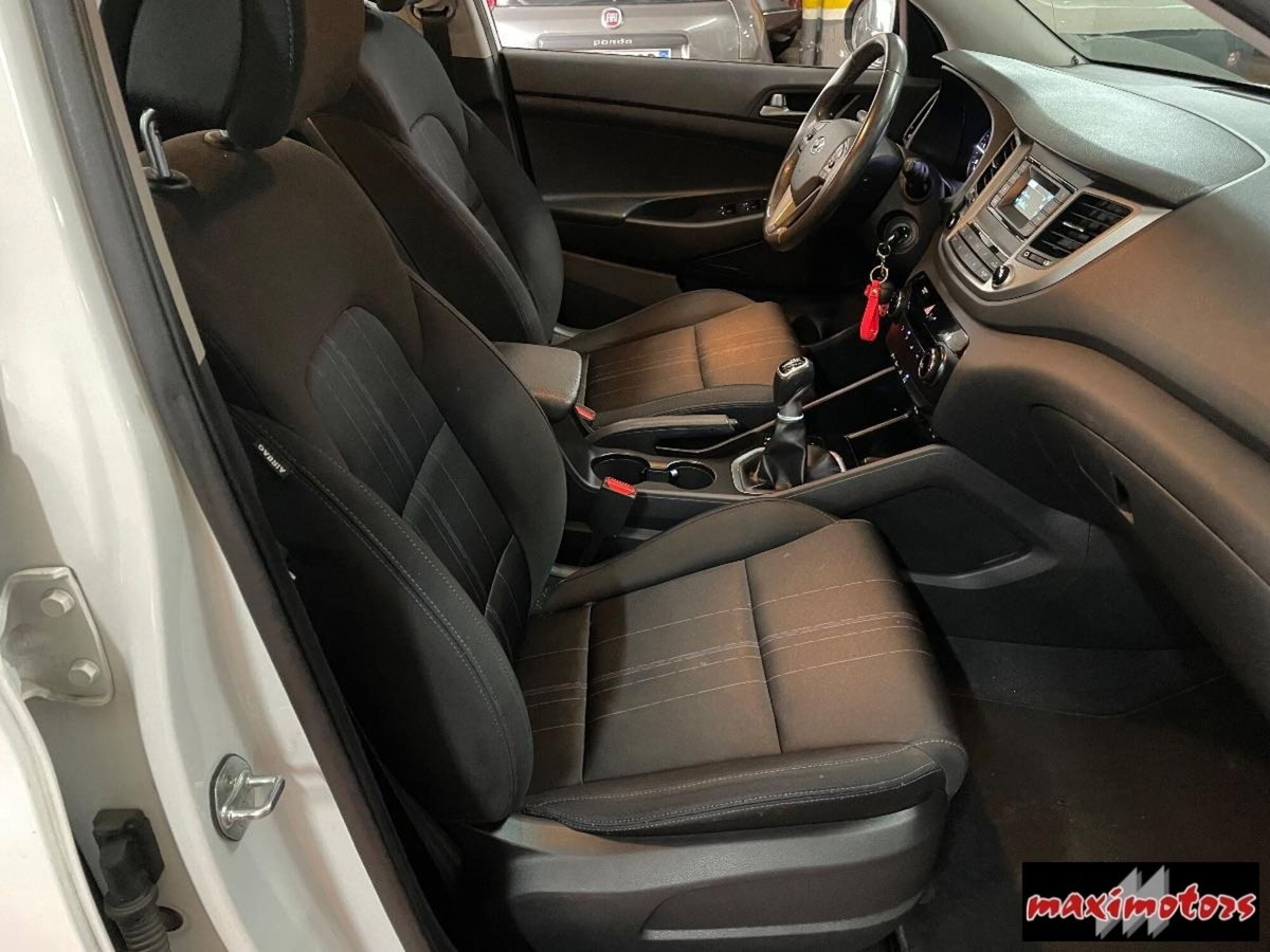 Hyundai Tucson 1.7 CRDi Comfort (6)