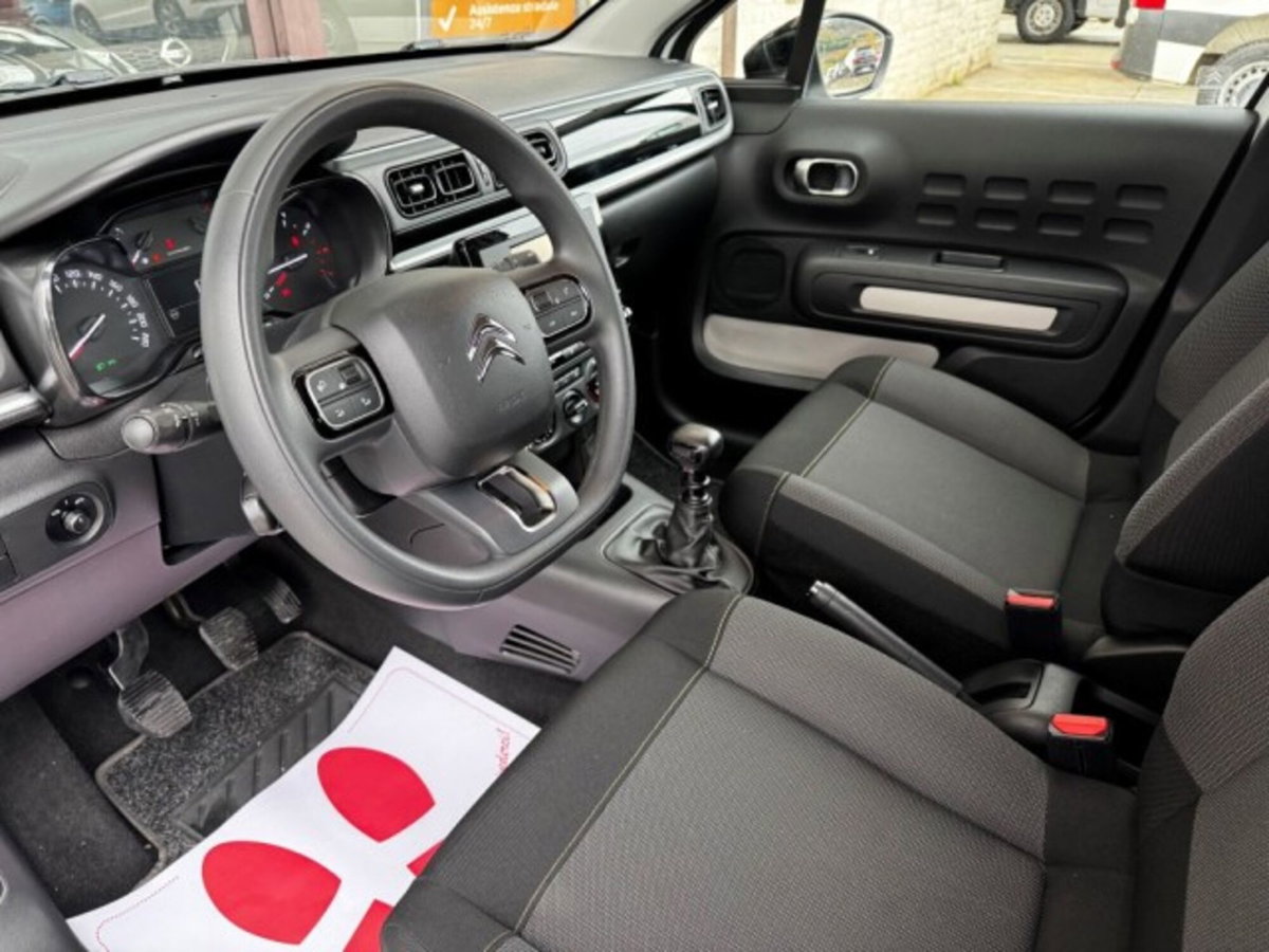Citroen C3 BlueHDi 100 S&S Van Feel (18)