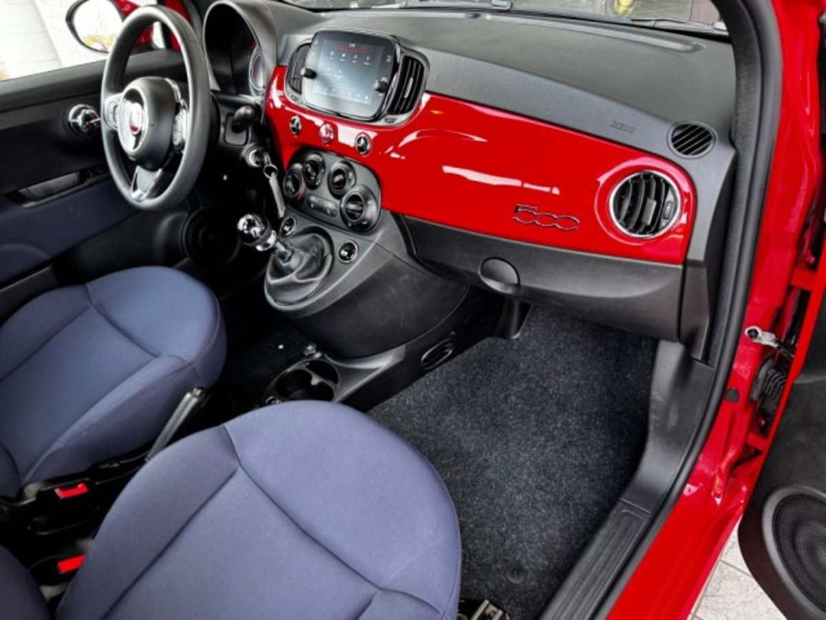 Fiat 500 1.0 Hybrid Club (18)