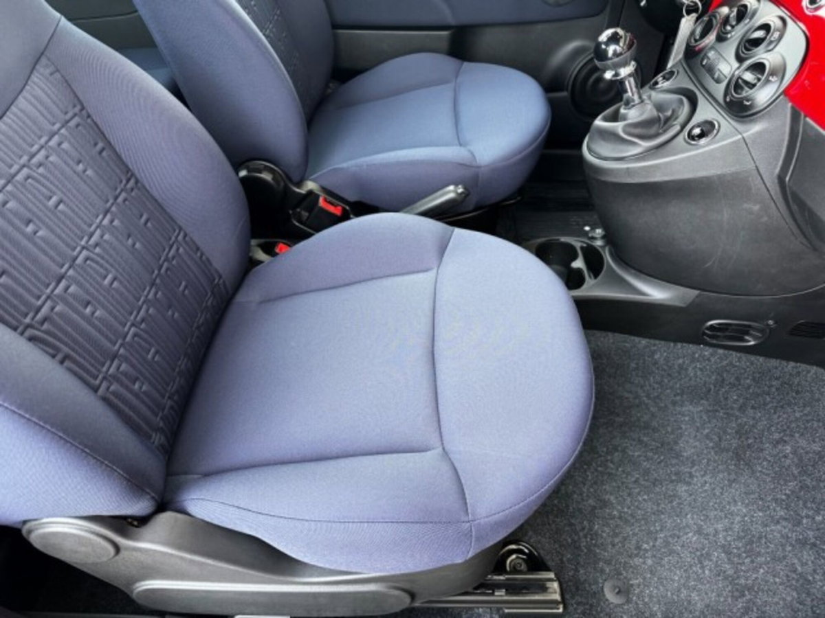 Fiat 500 1.0 Hybrid Club (19)