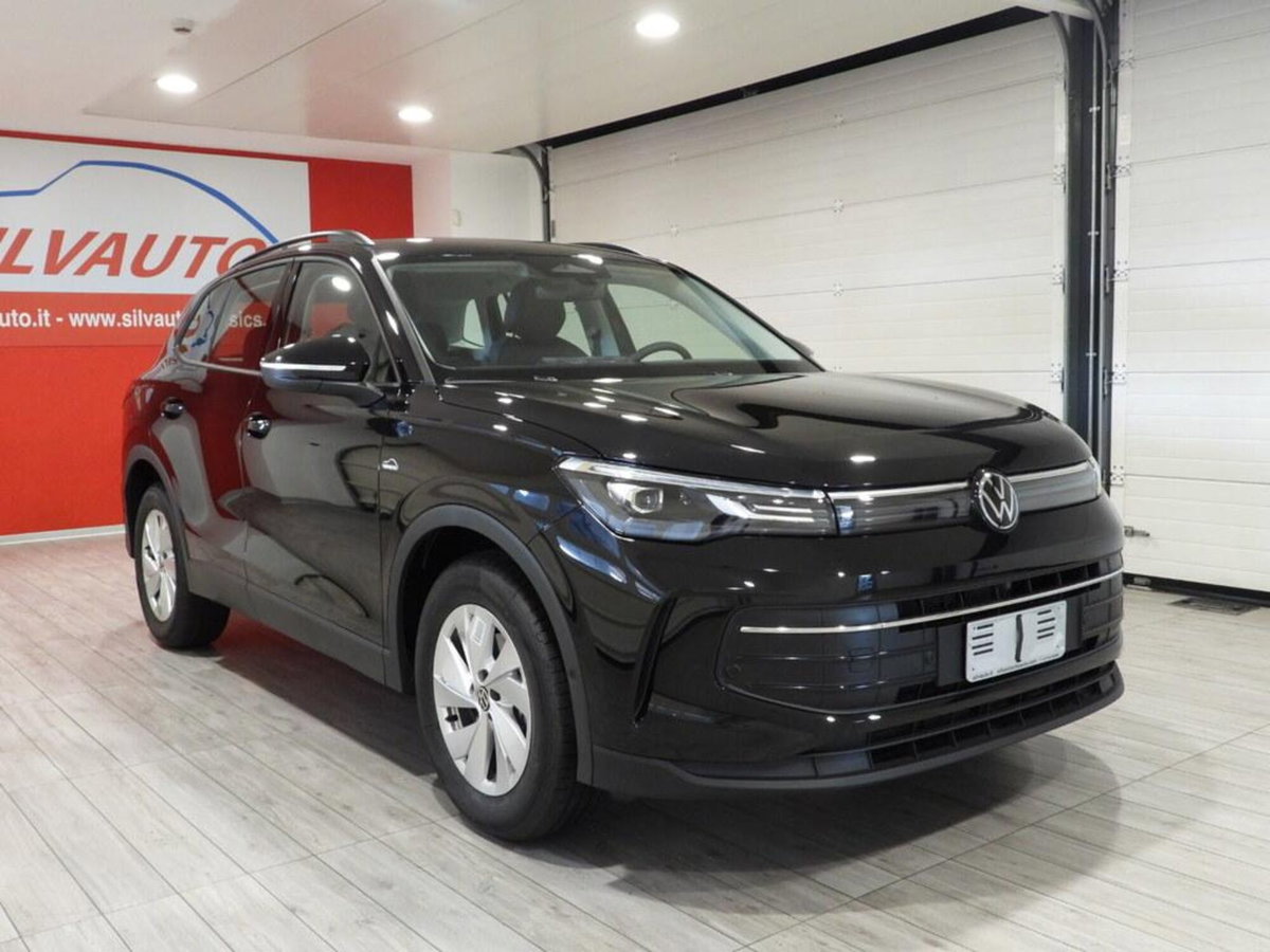 Volkswagen Tiguan 1.5 etsi Life 130cv dsg (3)