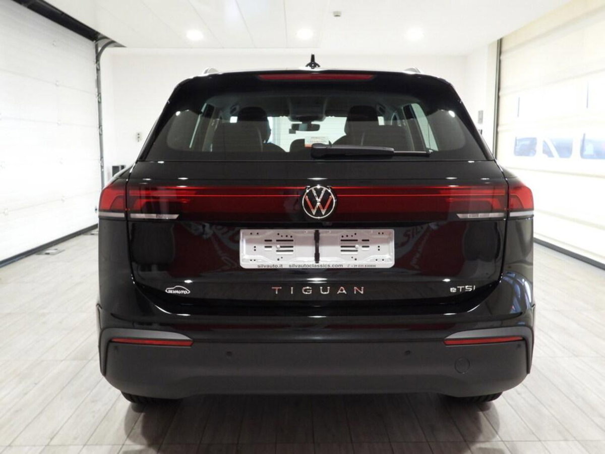 Volkswagen Tiguan 1.5 etsi Life 130cv dsg (5)