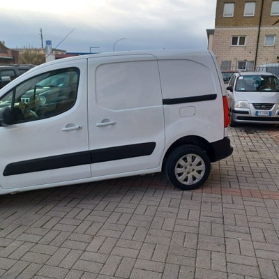 Peugeot Partner 1.6 HDi 90CV Outdoor (18)