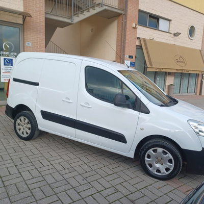 Peugeot Partner 1.6 HDi 90CV Outdoor (19)