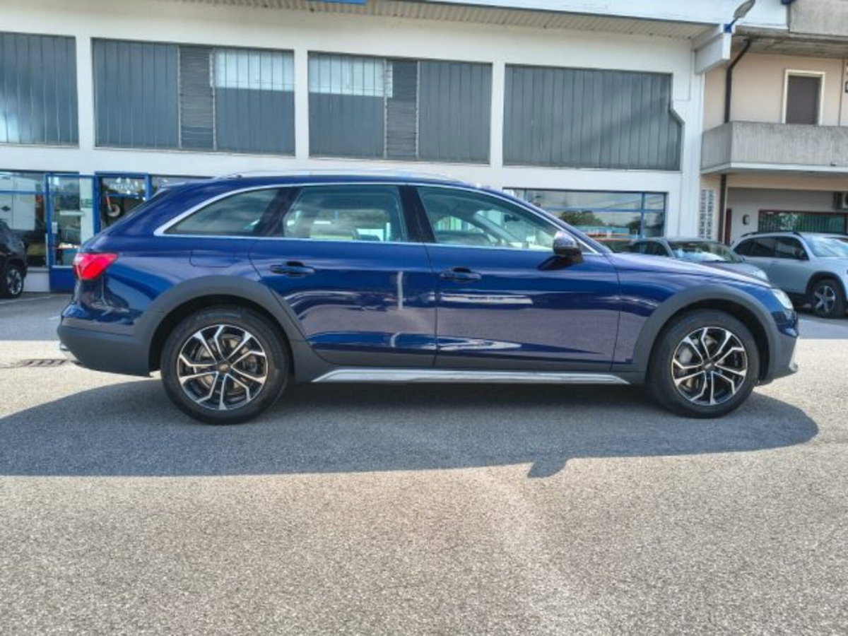 Audi A4 Allroad 40 TDI 204 CV S tronic (4)
