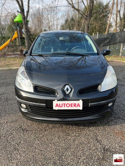Renault Clio 1.2 16V 5 porte Dynamique usata
