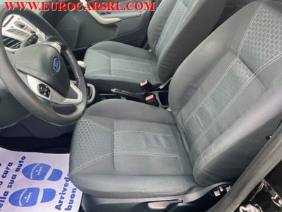 Ford Fiesta 1.4 TDCi 70CV 5 porte Titanium (10)