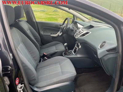 Ford Fiesta 1.4 TDCi 70CV 5 porte Titanium (19)