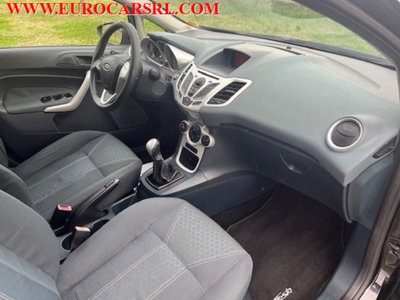 Ford Fiesta 1.4 TDCi 70CV 5 porte Titanium (20)