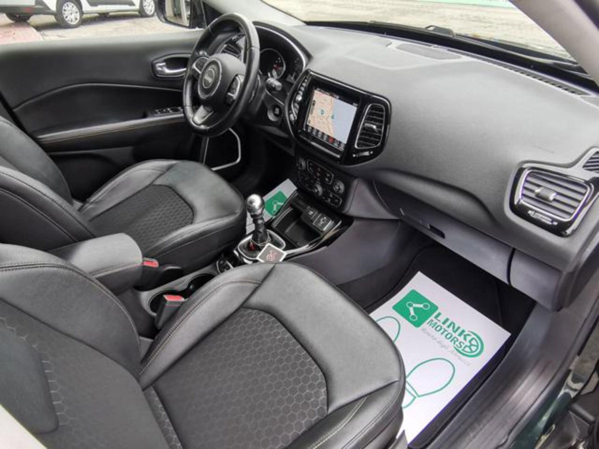 Jeep Compass 1.6 Multijet II 2WD Limited (10)