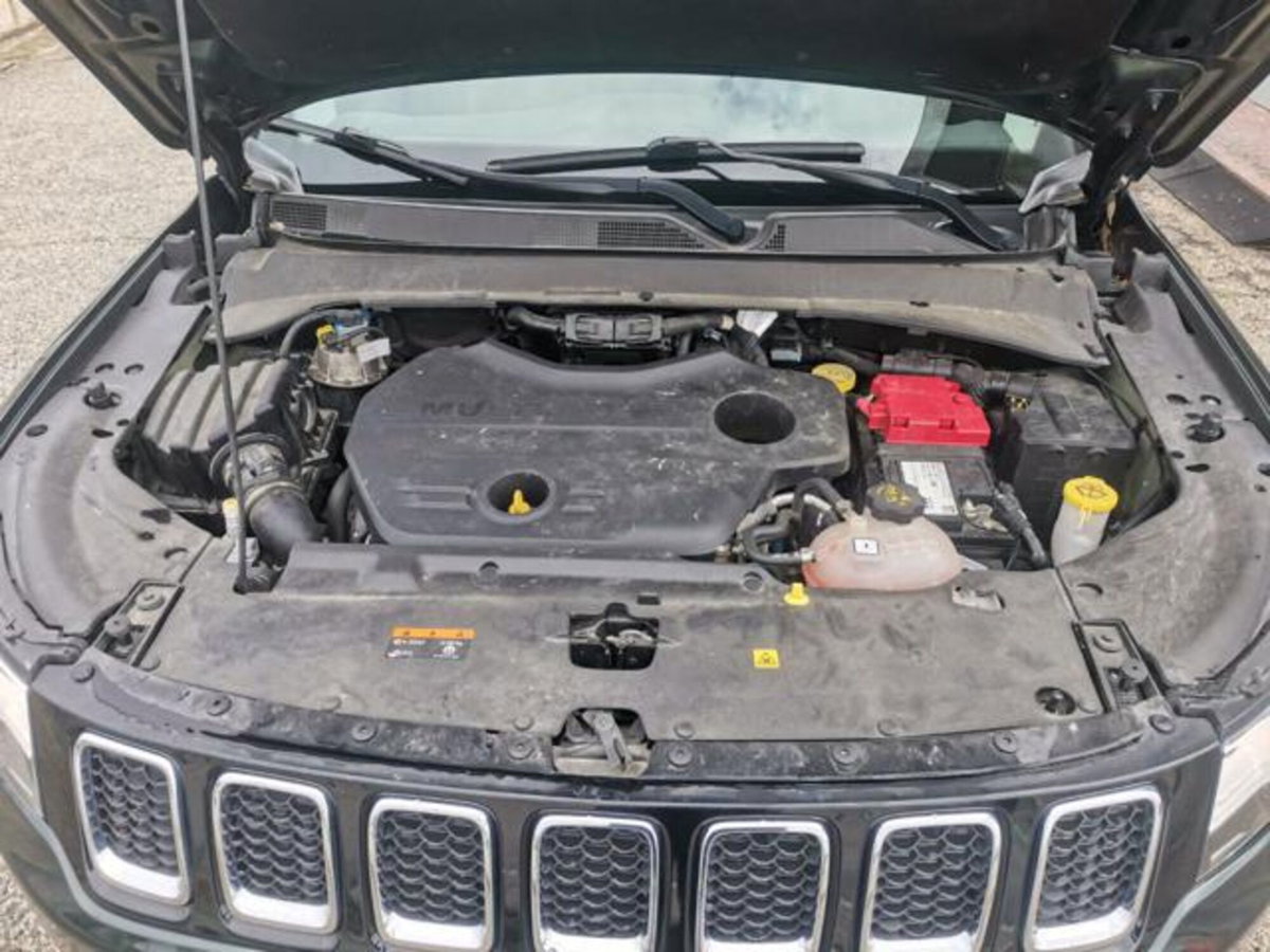 Jeep Compass 1.6 Multijet II 2WD Limited (18)