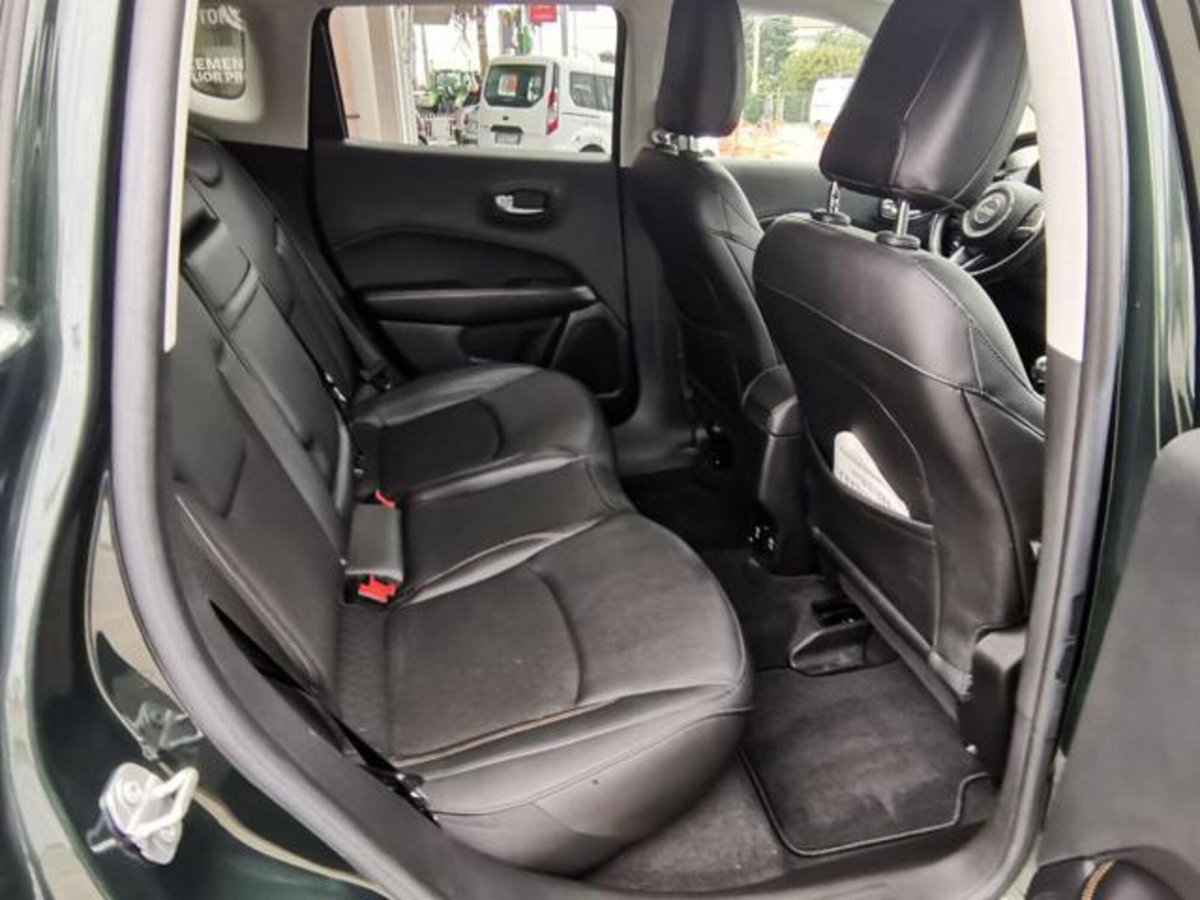 Jeep Compass 1.6 Multijet II 2WD Limited (19)