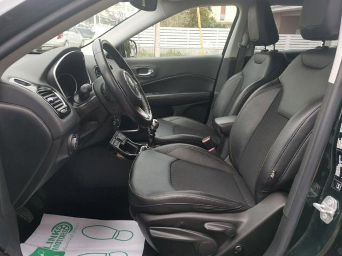 Jeep Compass 1.6 Multijet II 2WD Limited (9)