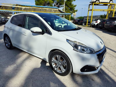 Peugeot 208 82 5 porte Allure usata