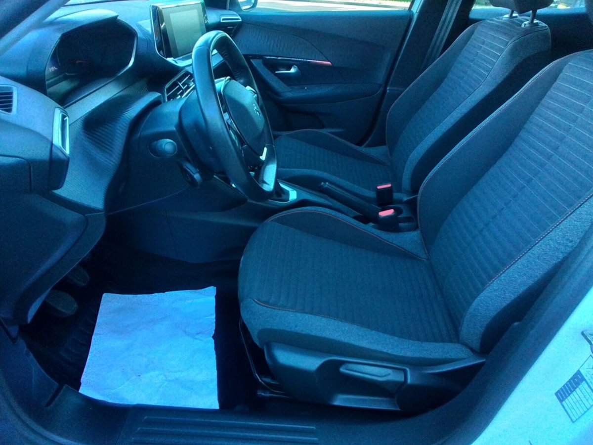 Peugeot 2008 BlueHDi 110 S&S Active (5)