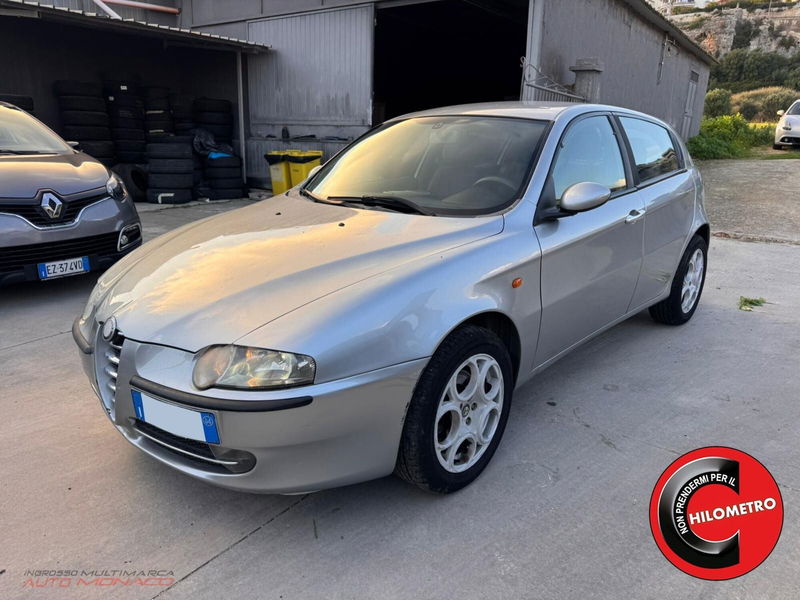 Alfa Romeo 147 1.9 JTD (115) 5 porte Distinctive