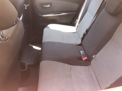 Toyota Yaris 1.5 Hybrid 5 porte Energy (11)