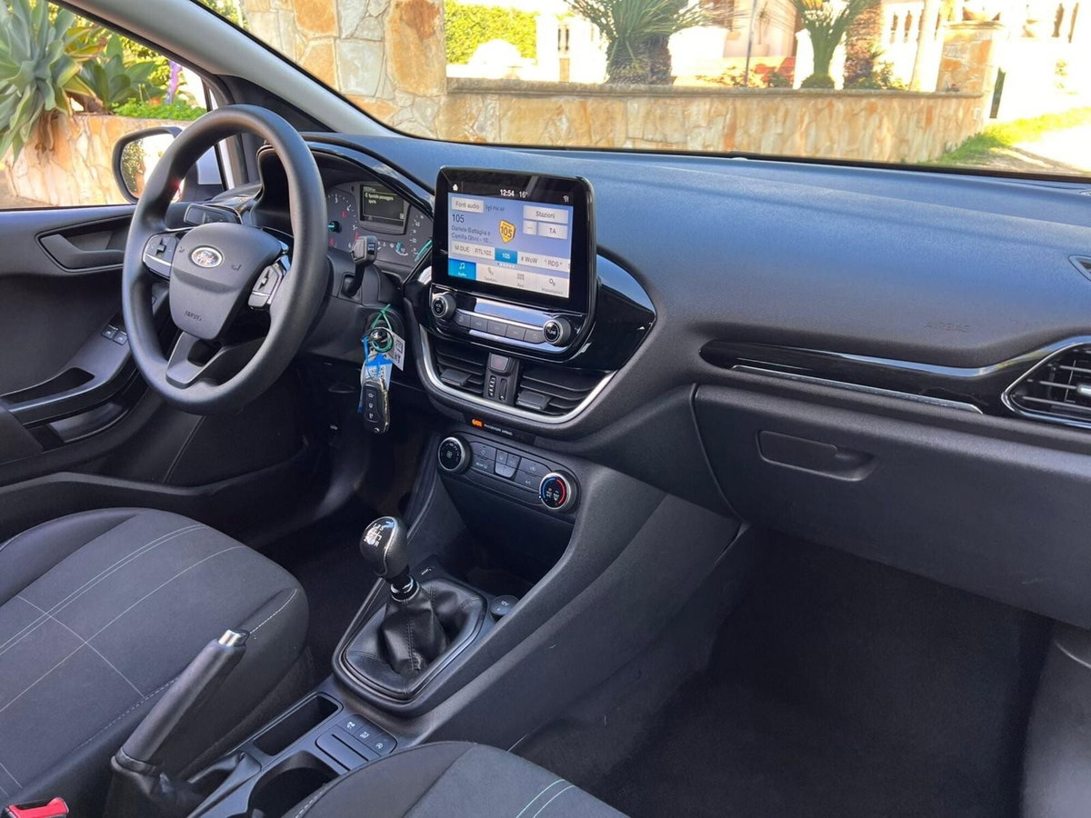 Ford Fiesta 1.5 TDCi 85 CV 3 porte  Trend (10)
