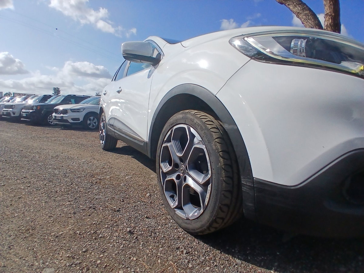 Renault Kadjar 8V 110CV EDC Energy Bose (11)