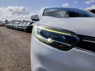 Renault Kadjar 8V 110CV EDC Energy Bose (9)