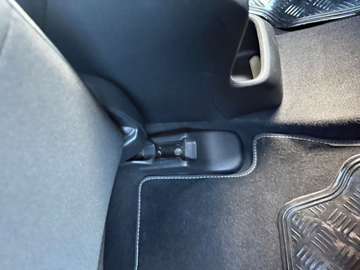 Honda HR-V 1.5 hev Elegance ecvt (15)