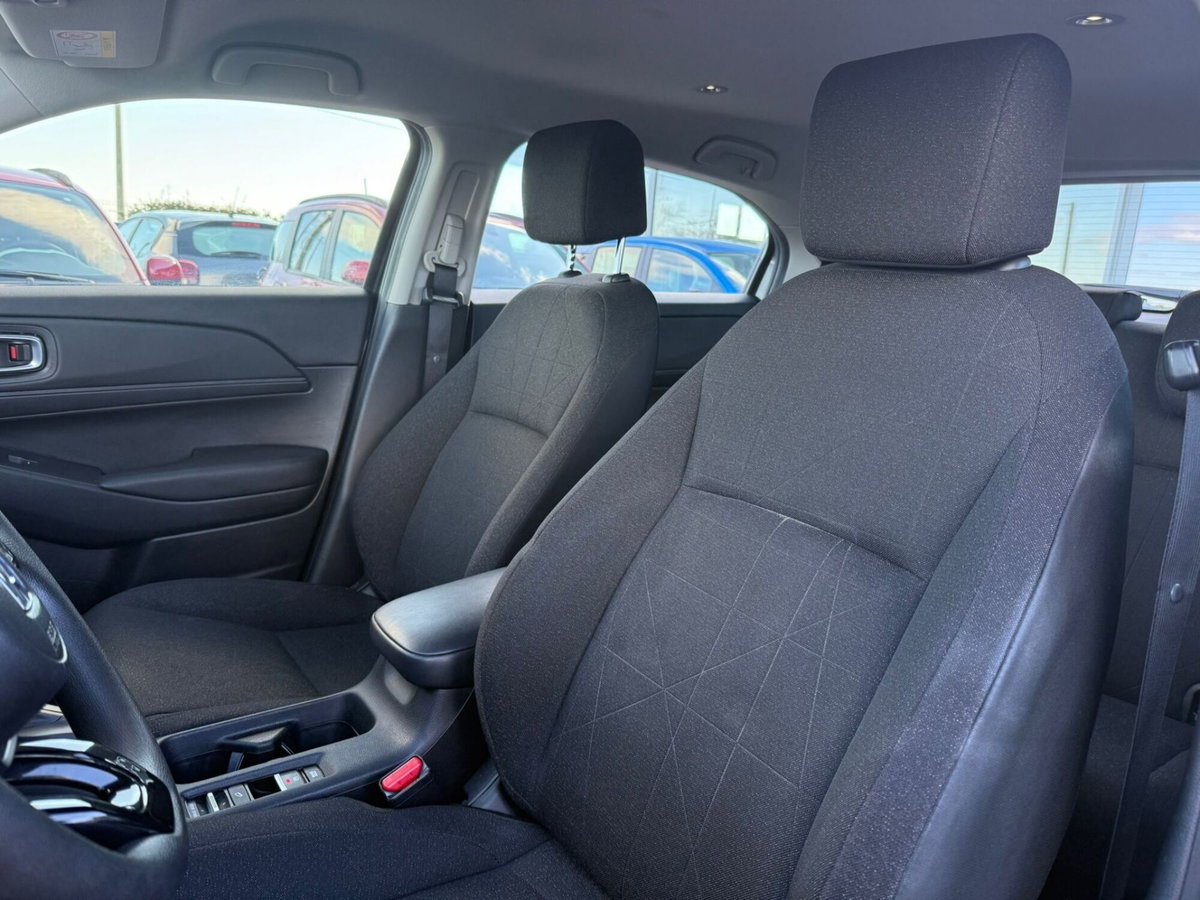 Honda HR-V 1.5 hev Elegance ecvt (7)