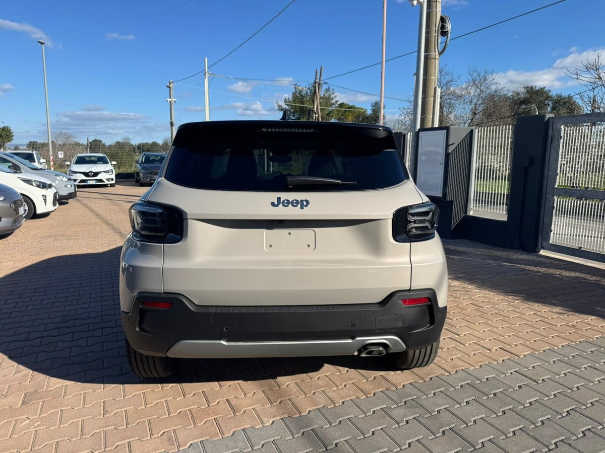 Jeep Avenger 1.2 turbo Summit fwd 100cv (5)