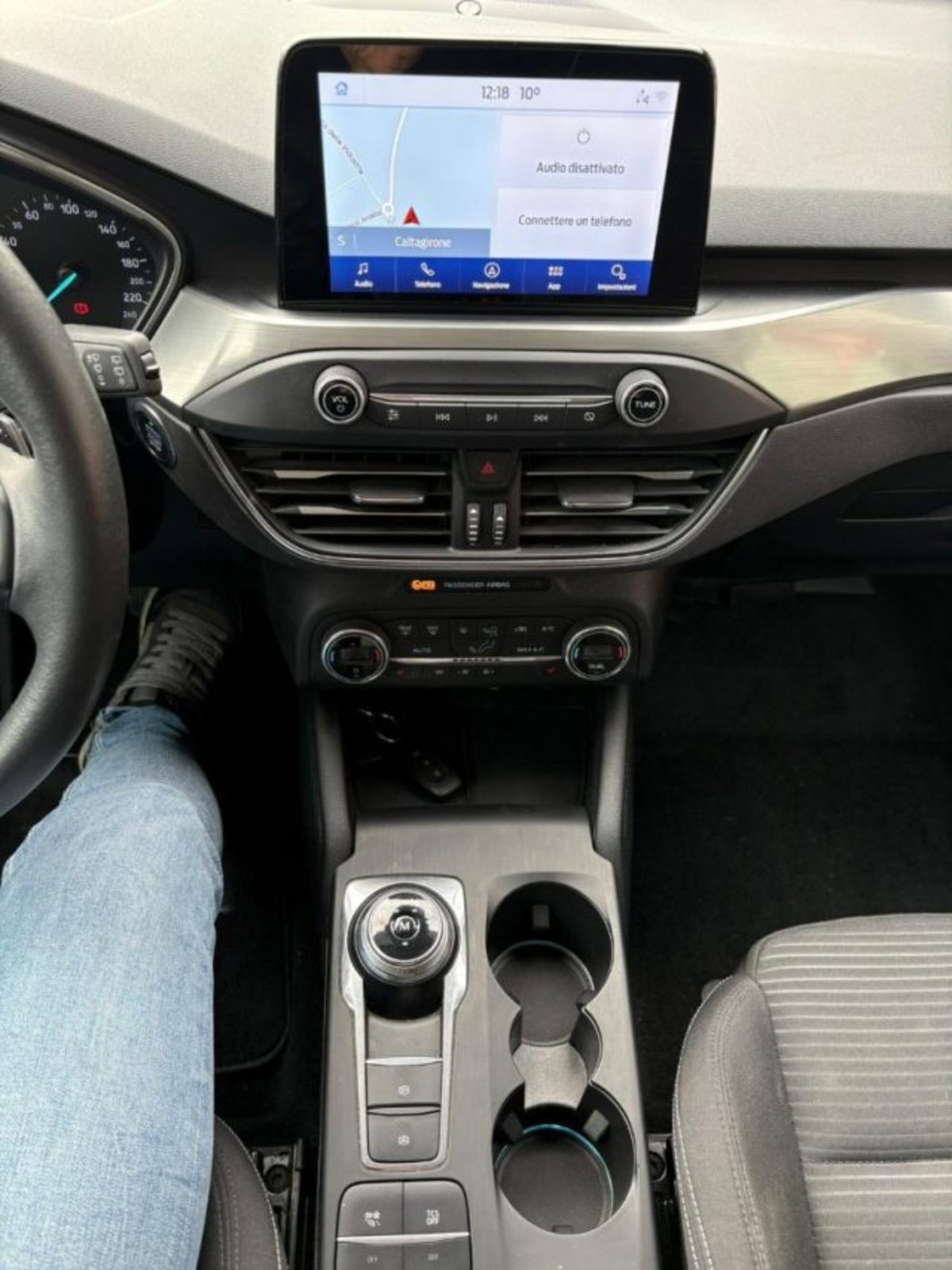 Ford Focus Station Wagon 2.0 EcoBlue 150 CV automatico SW ST-Line (10)