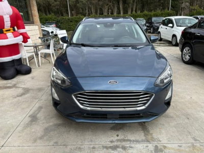 Ford Focus Station Wagon 2.0 EcoBlue 150 CV automatico SW ST-Line (2)