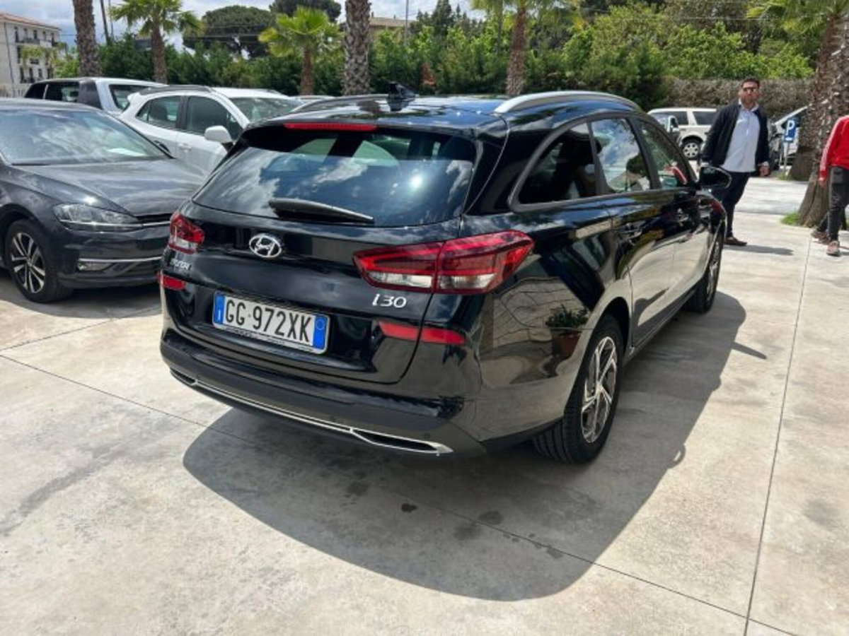 Hyundai i30 Station Wagon 1.6 CRDi 136 CV iMT 48V Prime (5)