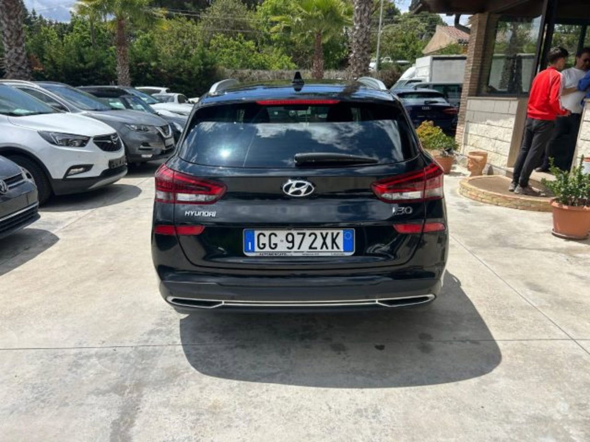 Hyundai i30 Station Wagon 1.6 CRDi 136 CV iMT 48V Prime (6)
