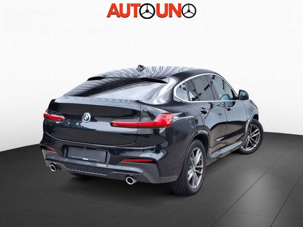 BMW X4 xDrive20i Msport (2)