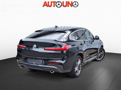 BMW X4 xDrive20i Msport (2)