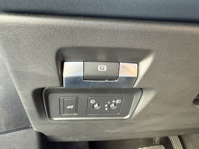 Land Rover Range Rover Evoque 2.0D I4 163 CV AWD Auto S (17)