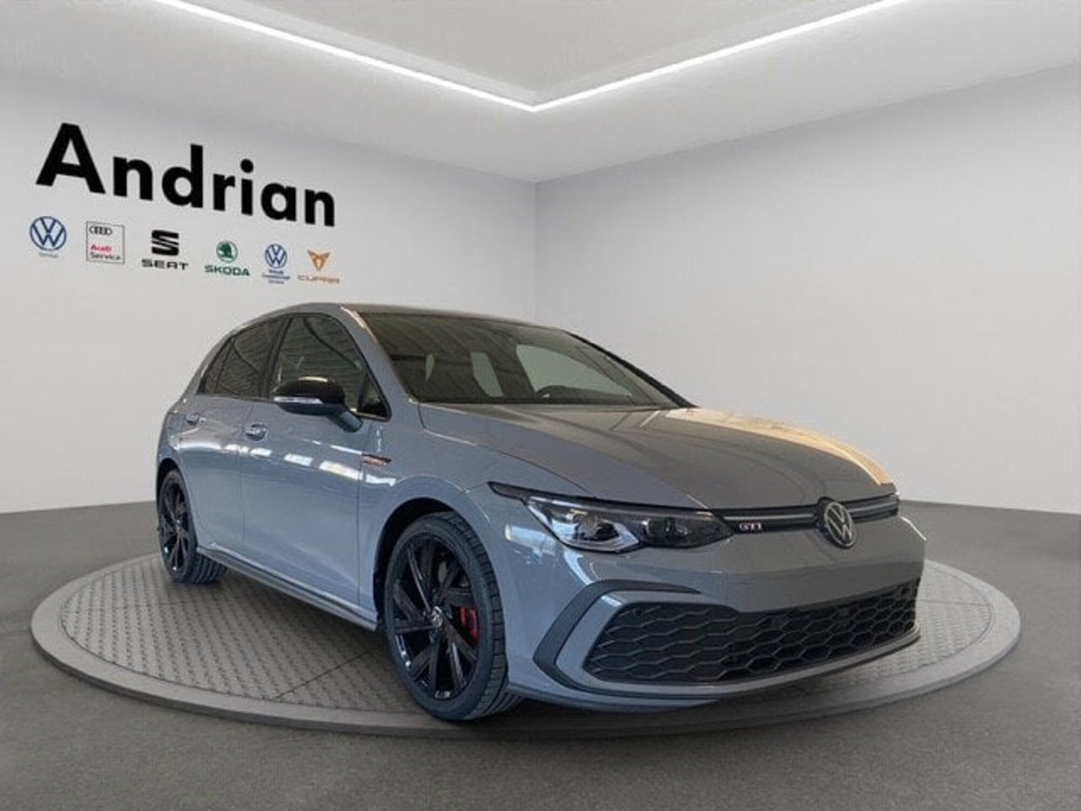 Volkswagen Golf 2.0 TSI GTI DSG (4)