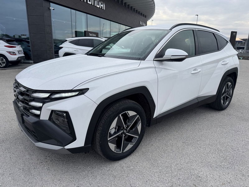 Hyundai Tucson 1.6 t-gdi 48V Business 2wd dct