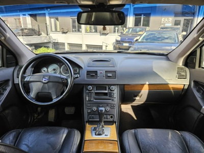 Volvo XC90 2.4 D5 185 CV aut. AWD Executive (10)