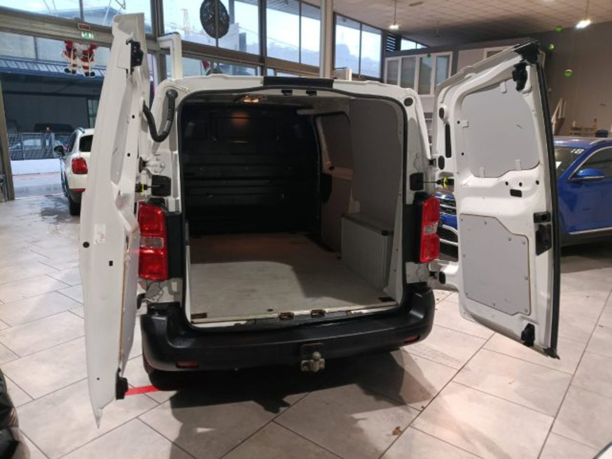 Peugeot Expert Furgone BlueHDi 115 S&S PC-TN Furgone Premium Compact (13)