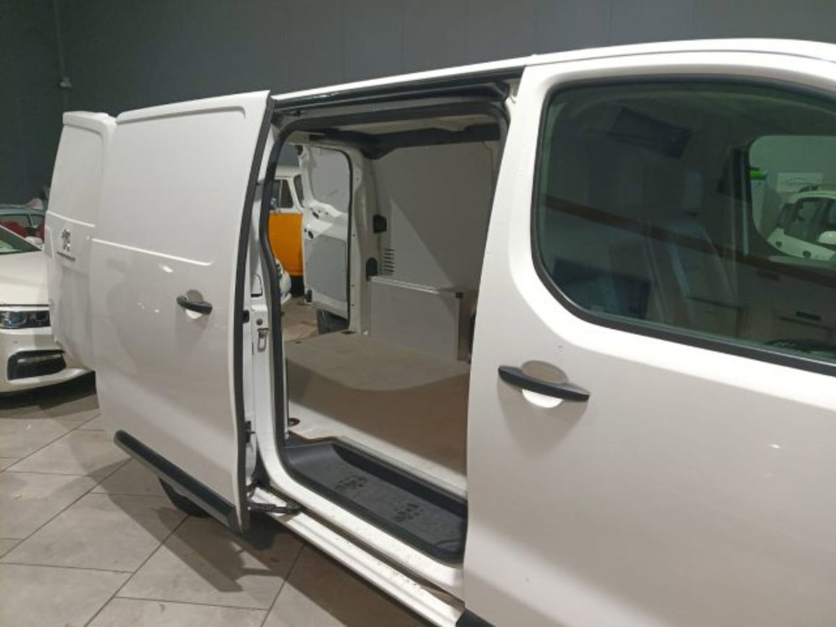 Peugeot Expert Furgone BlueHDi 115 S&S PC-TN Furgone Premium Compact (15)